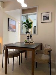 The Luxurie (D19), Condominium #558681081